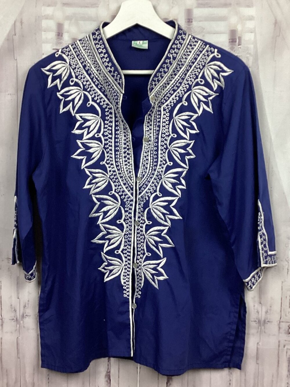 Vintage Blue Embroidered Button Down Shirt L